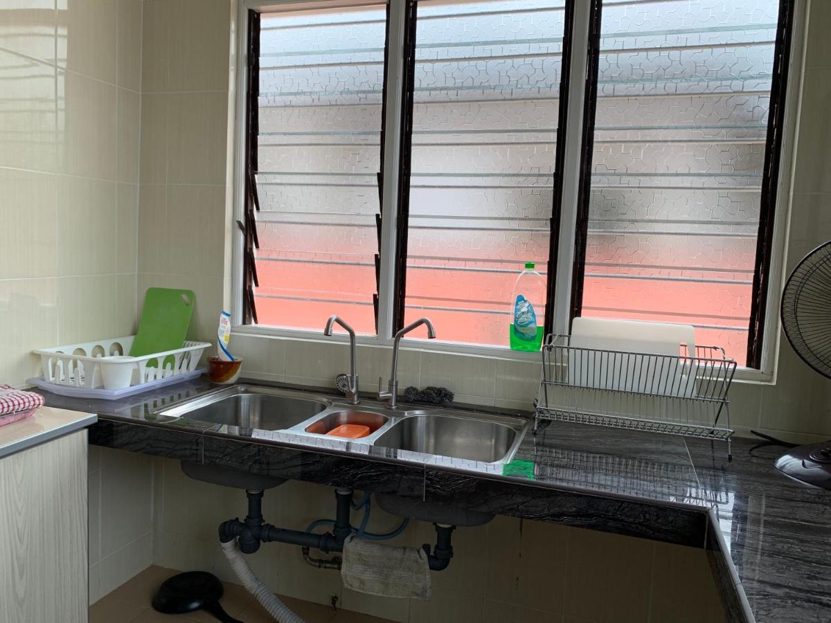 Bj Villa Homestay 쿠알라트렝가누 외부 사진
